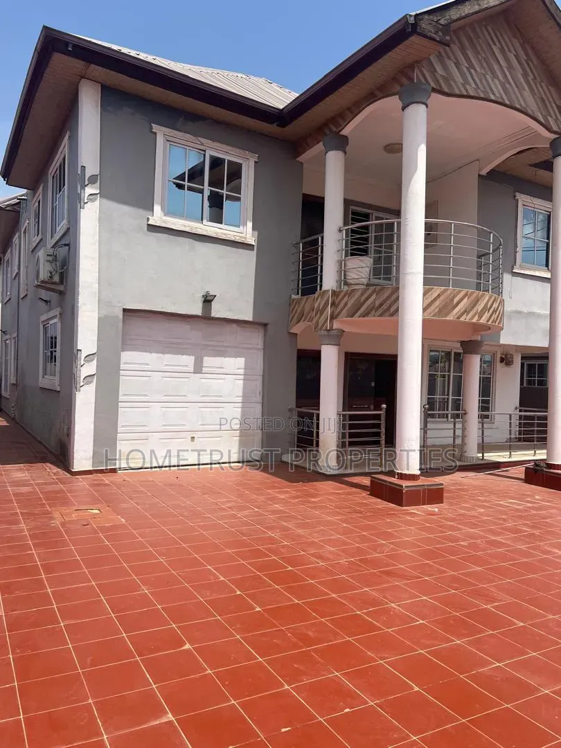 5bdrm Duplex in Achimota Ofankor for rent in Ofankor