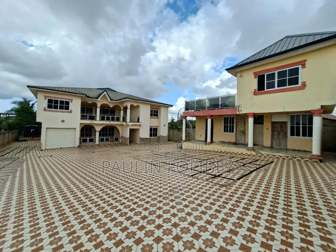 5bdrm Duplex in Dgproperties, Old Barrier for rent in Old Barrier