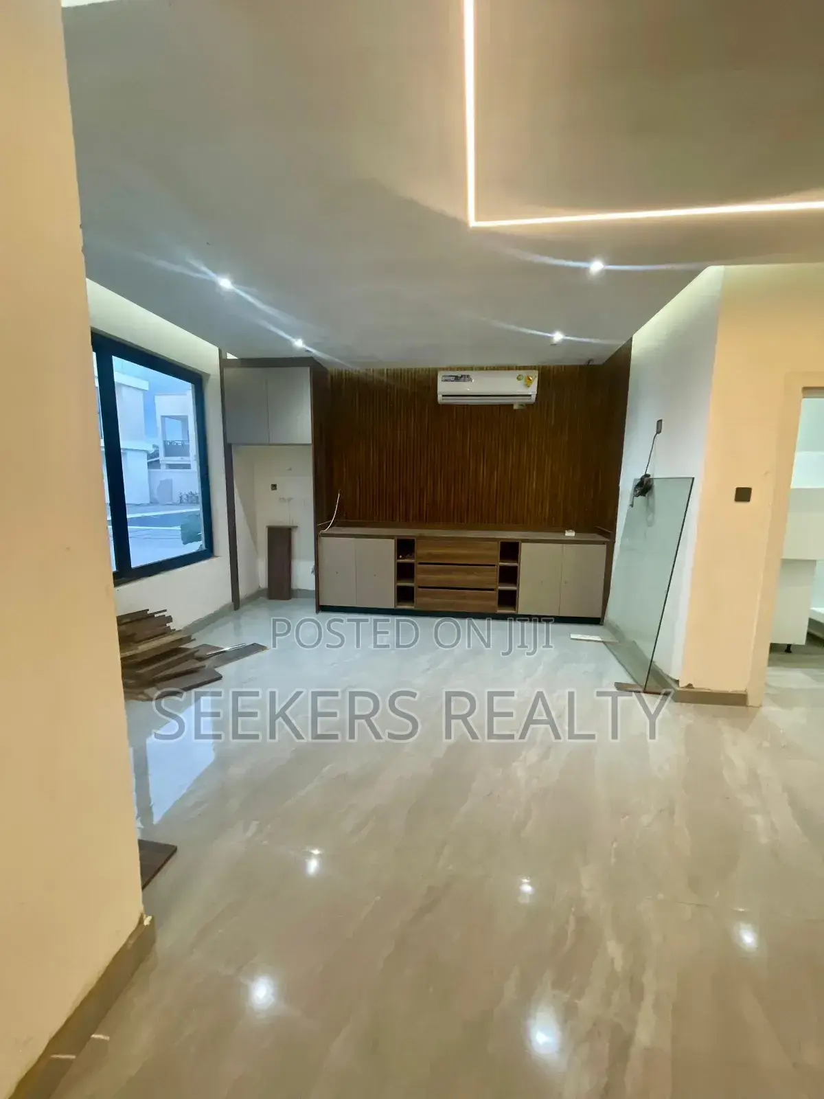 5bdrm House in Seekers Realty, Accra Metropolitan for sale in Accra Metropolitan
