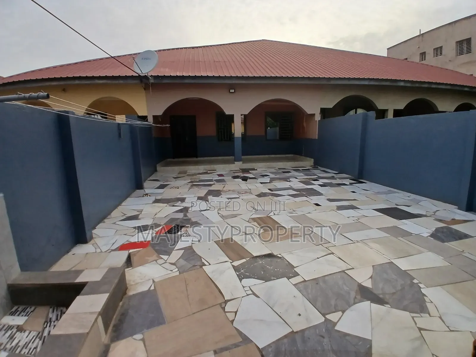 3bdrm House in Community 18 Lashibi, Baatsona Total for rent in Baatsona Total