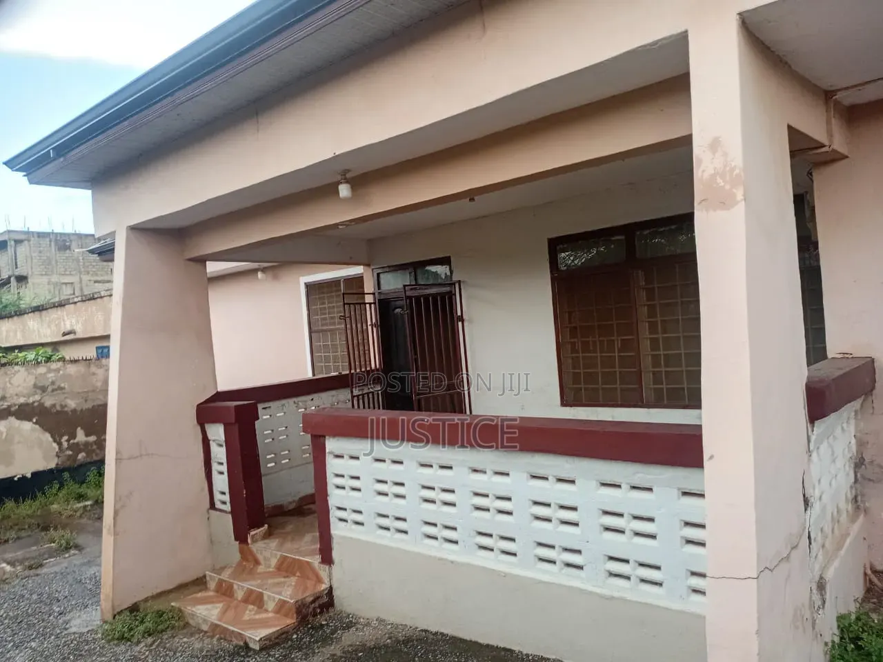 3bdrm House in Achimota Mile 7 for sale in Mile 7