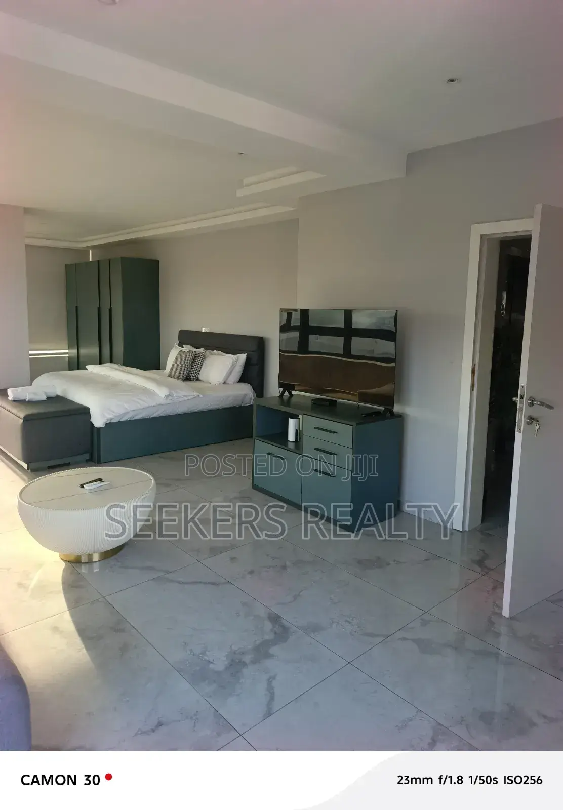 Furnished 2bdrm Apartment in Seekers Realty, Oxford Street for rent in Oxford Street