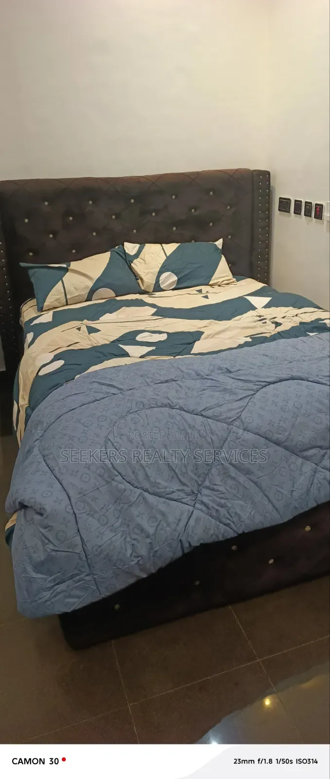 Furnished 1bdrm Apartment in Seekers Realty, Oxford Street for rent in Oxford Street