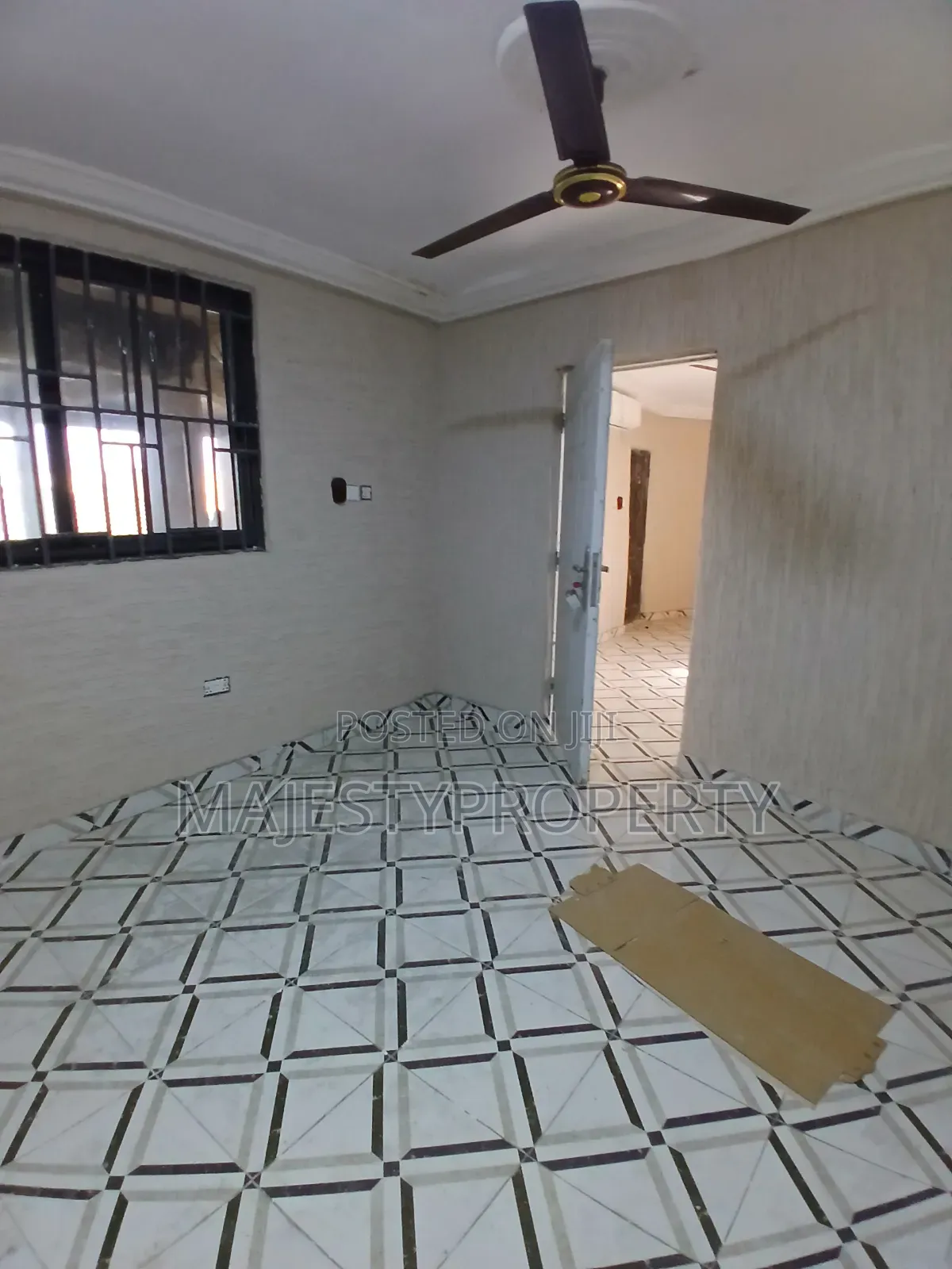 1bdrm Apartment in Batsona, Baatsona Total for rent in Baatsona Total