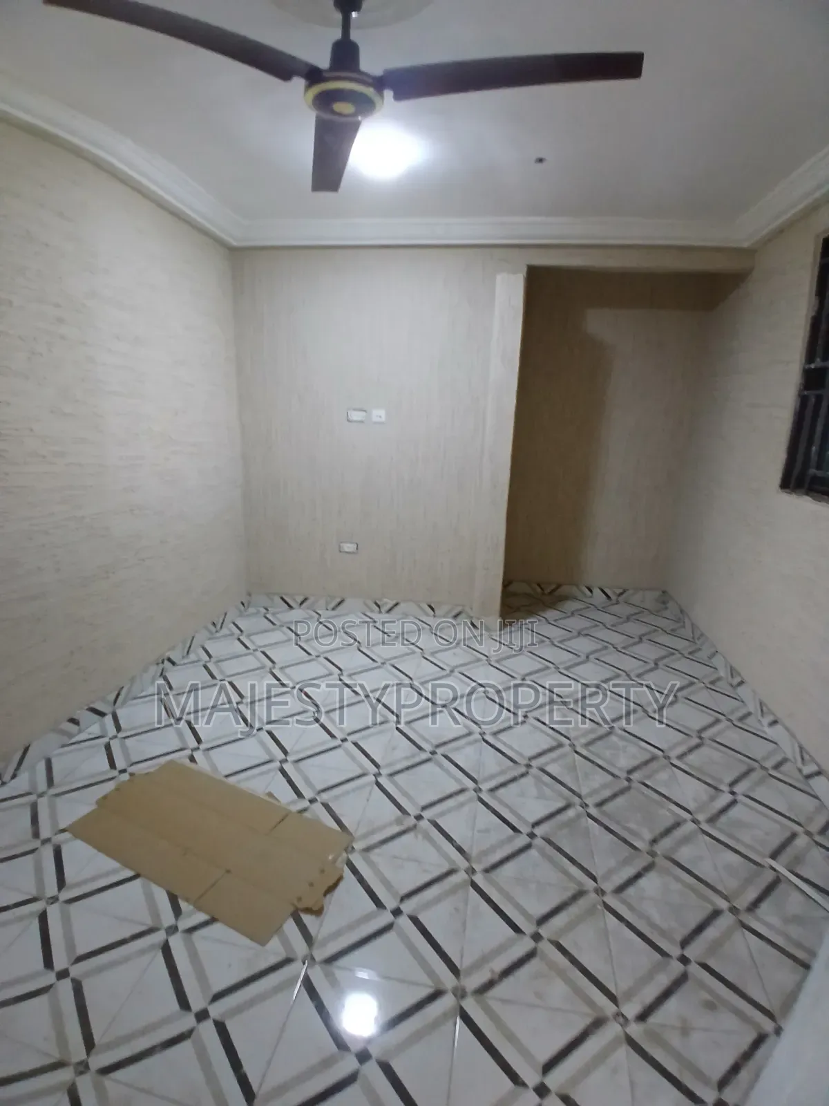 1bdrm Apartment in Batsona, Baatsona Total for rent in Baatsona Total