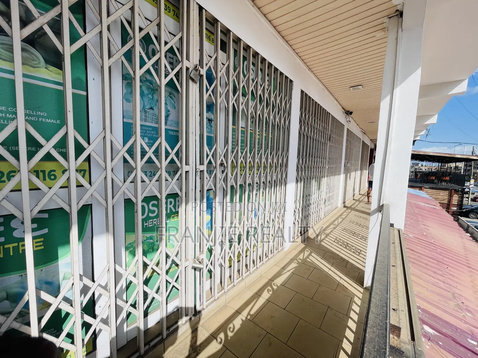 Double Shop for Rent at Abelempke. in Abelemkpe