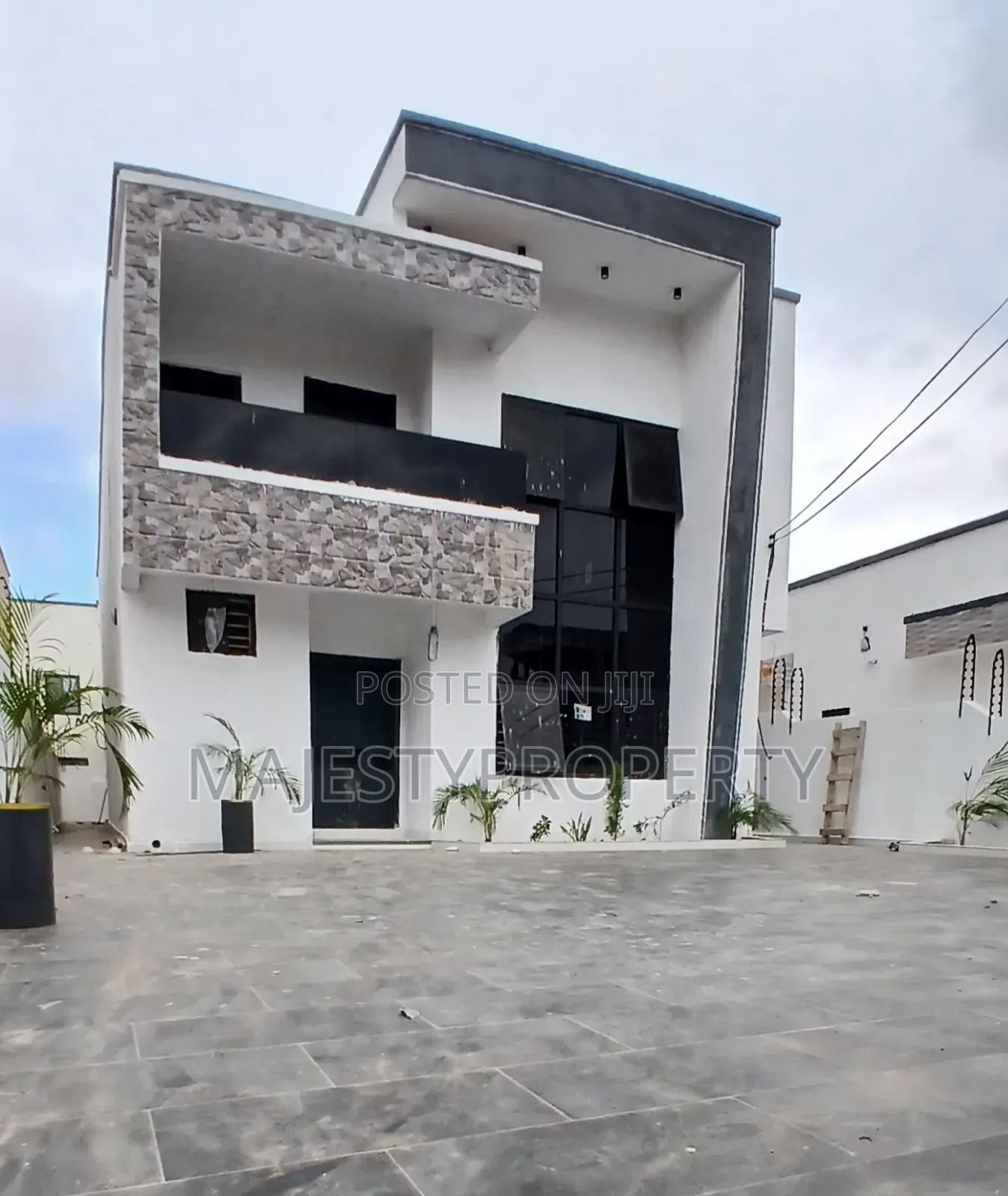 4bdrm House in Community 18, Baatsona Total for sale in Baatsona Total
