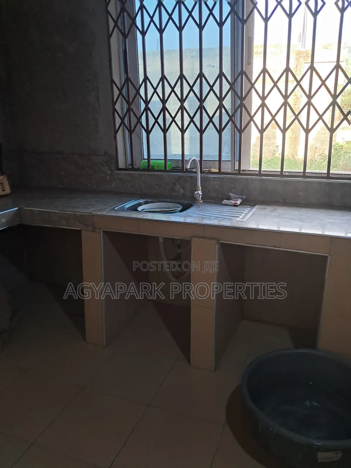 3bdrm House in Ashalja, Amasaman for sale in Amasaman