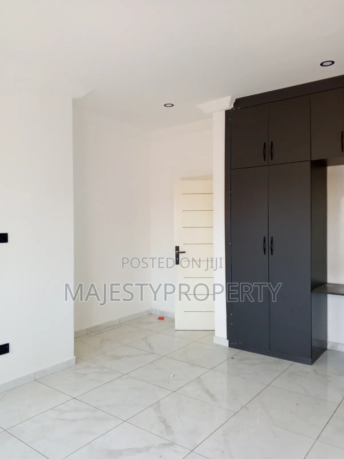 3bdrm Duplex in Hfc Estate, Baatsona Total for rent in Baatsona Total