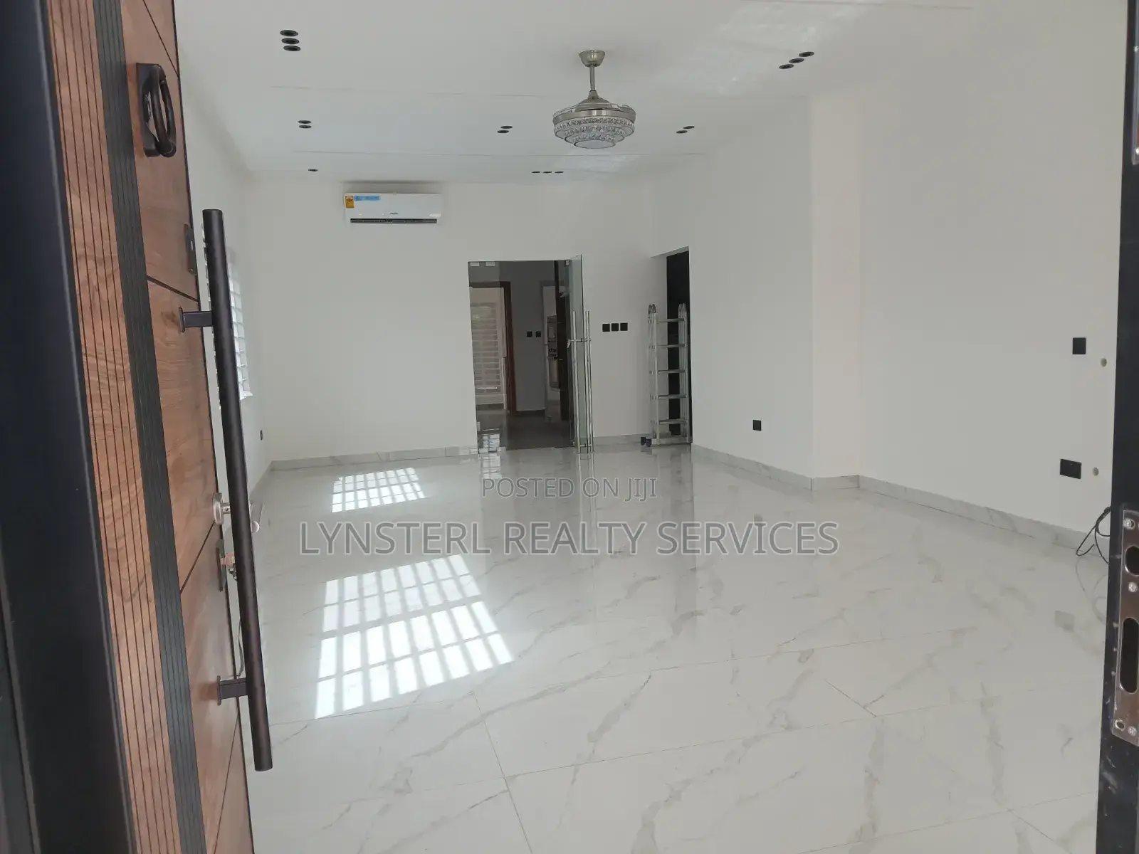 3bdrm Bungalow in Oyarifa Mall Area for sale in Oyarifa Mall Area