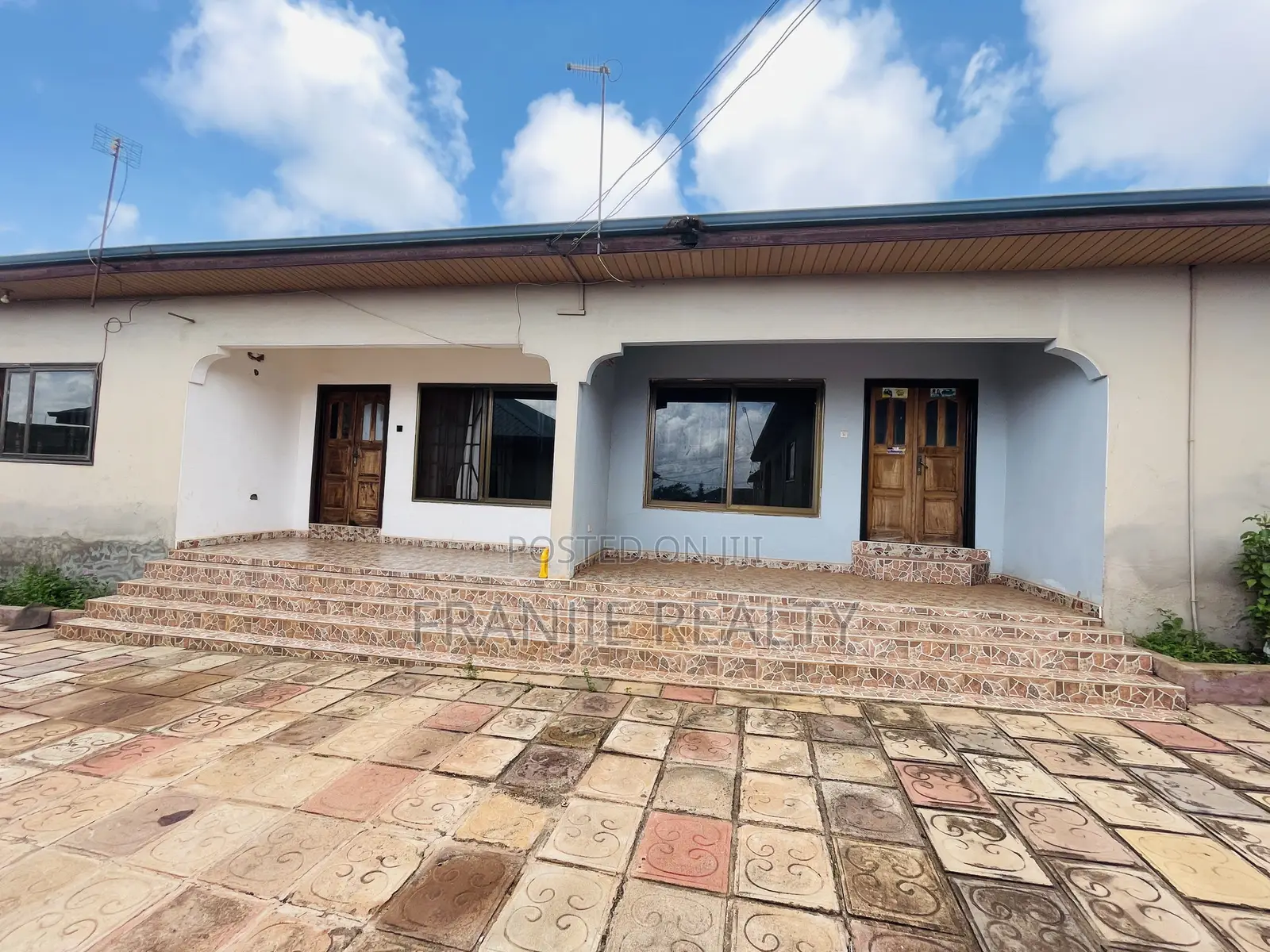 2bdrm Apartment in Franjie Realty, Weija for rent in Weija