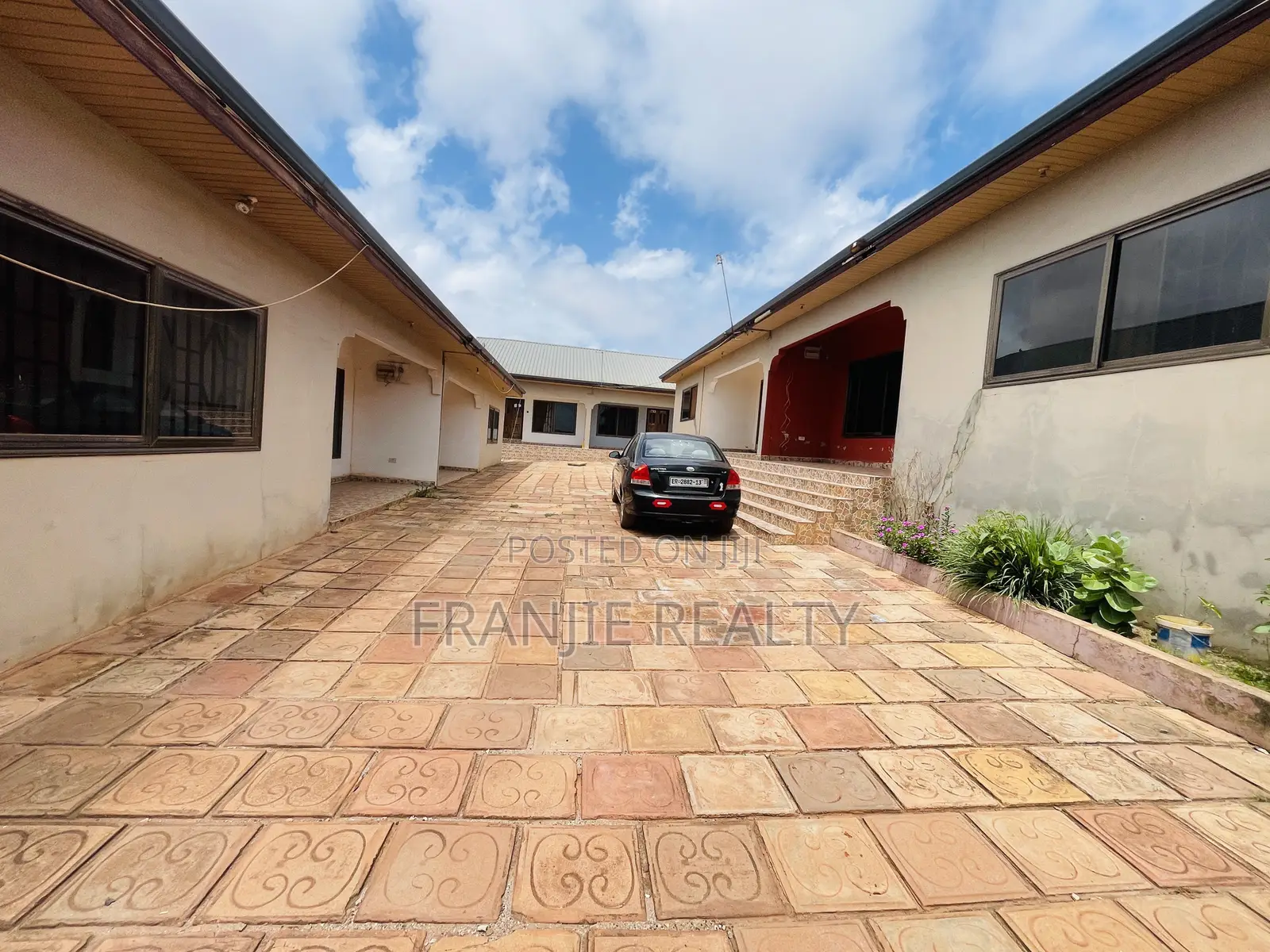 2bdrm Apartment in Franjie Realty, Weija for rent in Weija