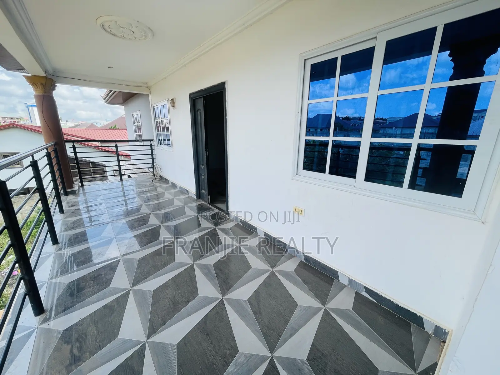 3bdrm Apartment in Franjie Realty, Weija for rent in Weija