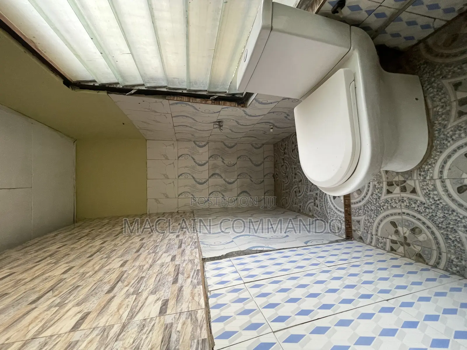 Furnished 1bdrm Room & Parlour in Maclain Commando, Ledzokuku-Krowor in Ledzokuku-Krowor