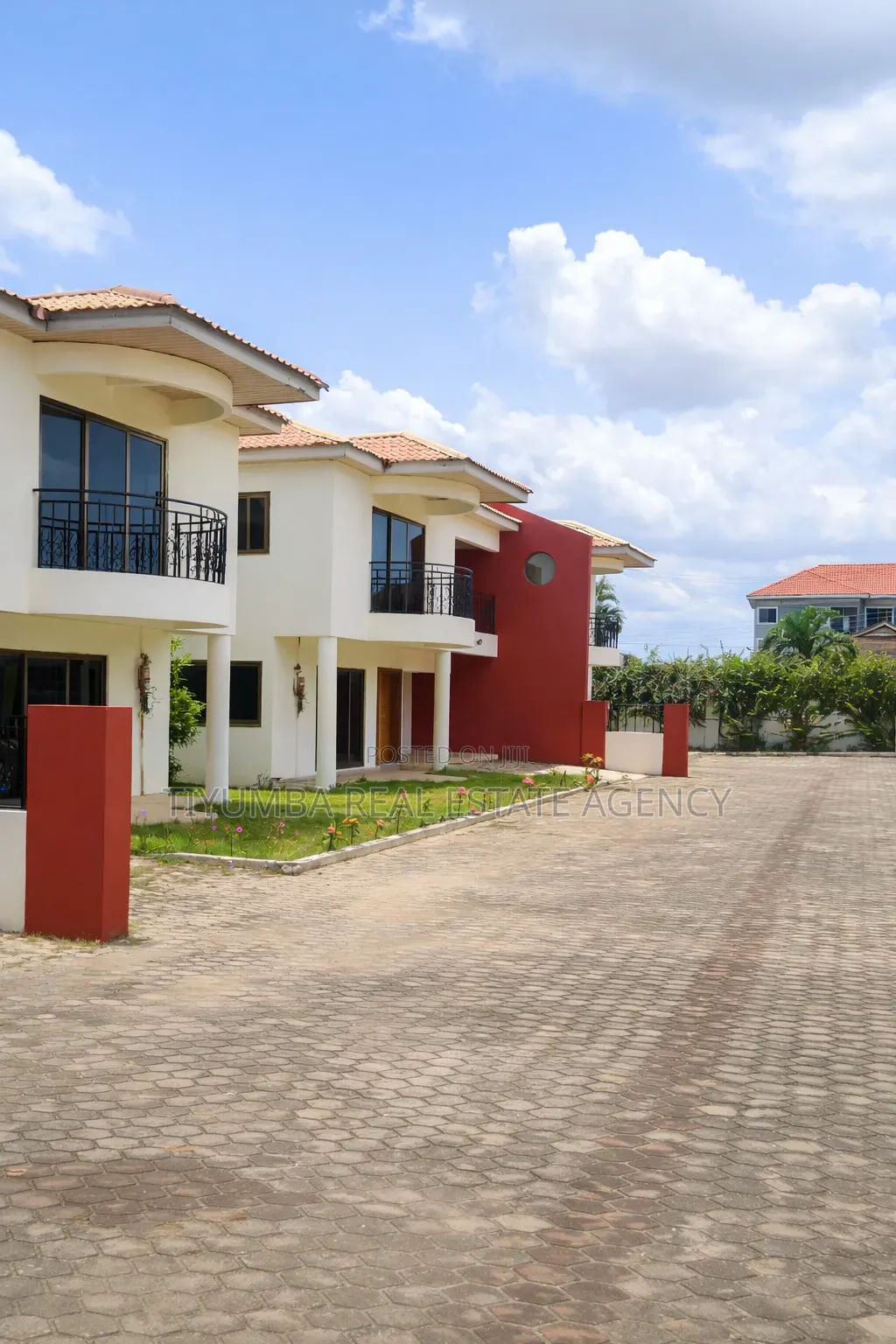 2bdrm Apartment in Students Hostel, North Legon for rent in North Legon
