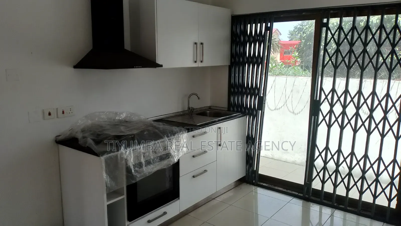 4bdrm Duplex in Tiyumba Real Estate, North Legon for rent in North Legon