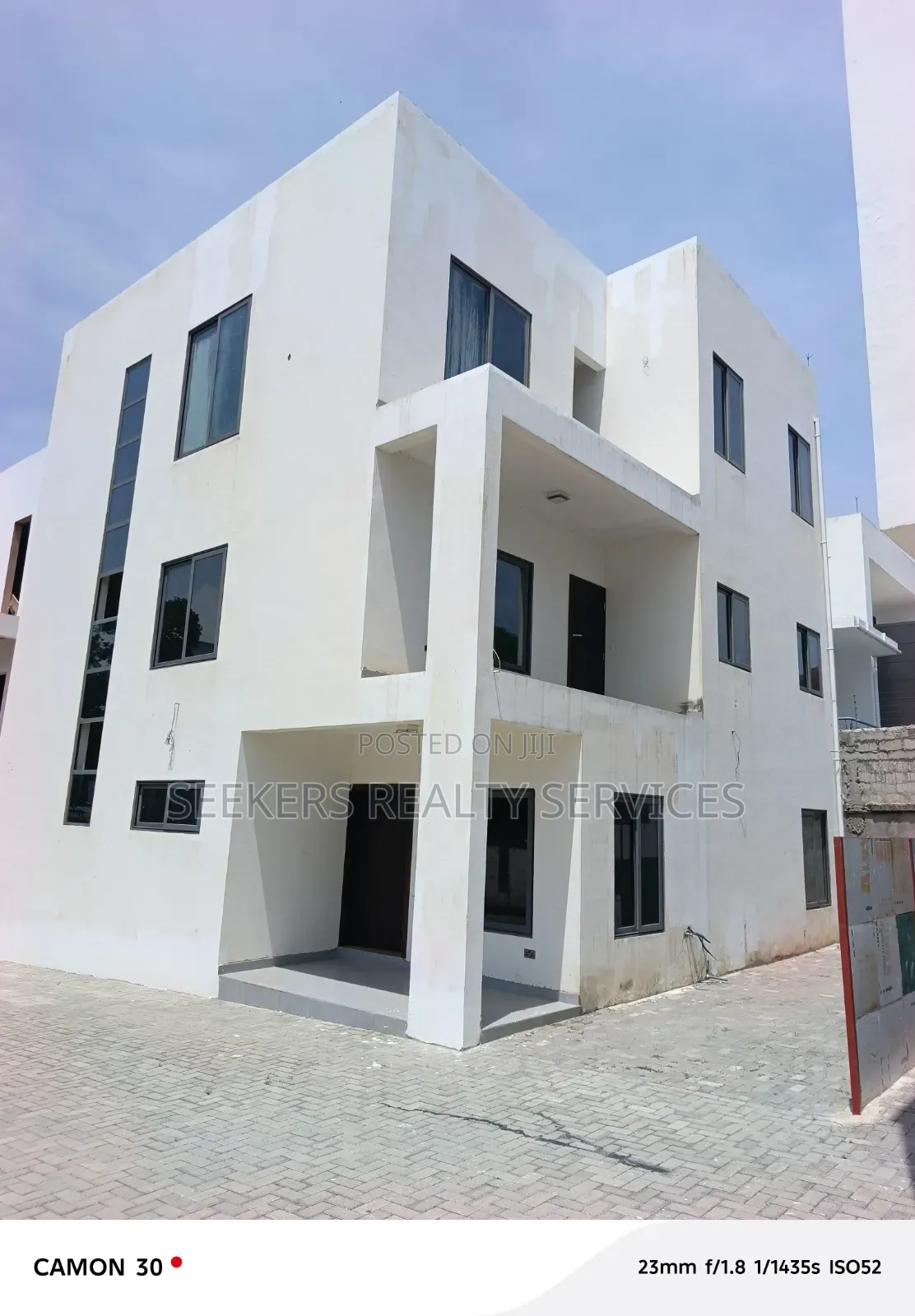 4bdrm Townhouse/Terrace in Seekers Realty, US Embassy Area for sale in US Embassy Area