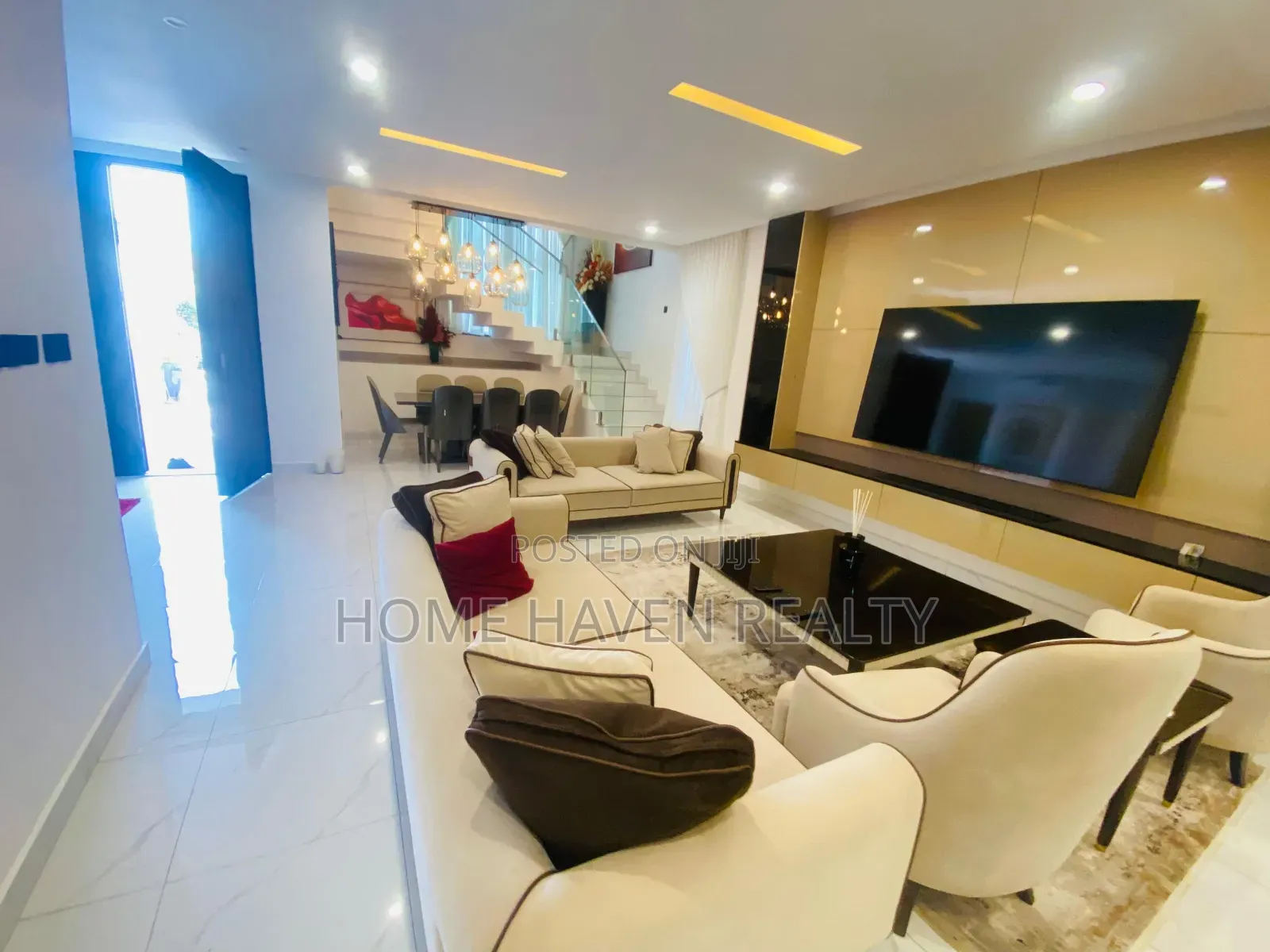 Furnished 4bdrm House in Abelemkpe, Methodist Church Area for rent in Methodist Church Area