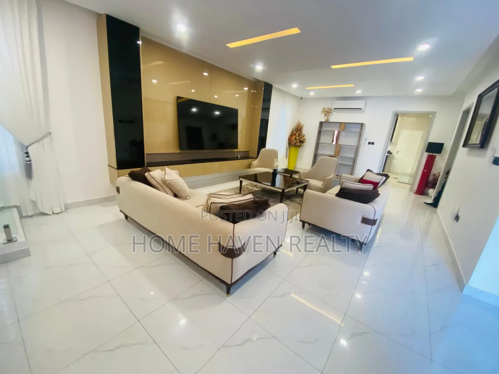 Furnished 4bdrm House in Abelemkpe, Methodist Church Area for rent in Methodist Church Area