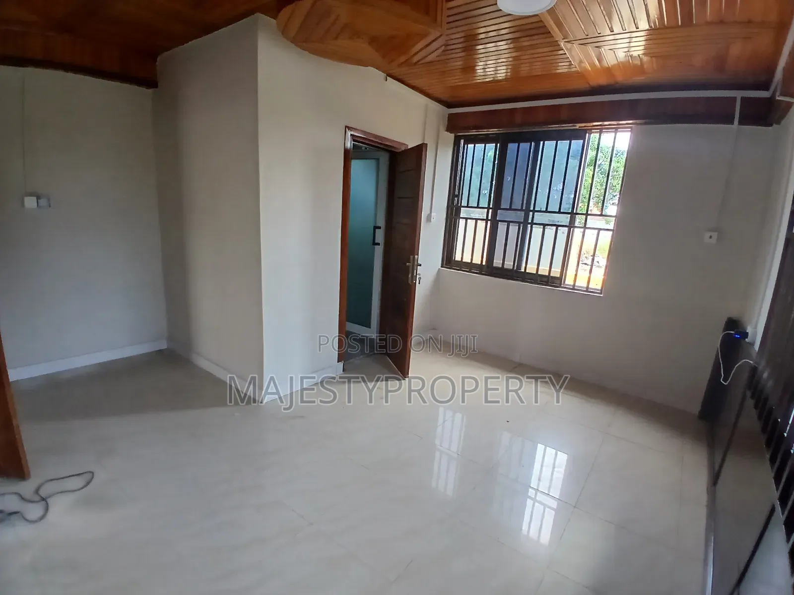 2bdrm Apartment in Okpoegonor, Baatsona Total for rent in Baatsona Total