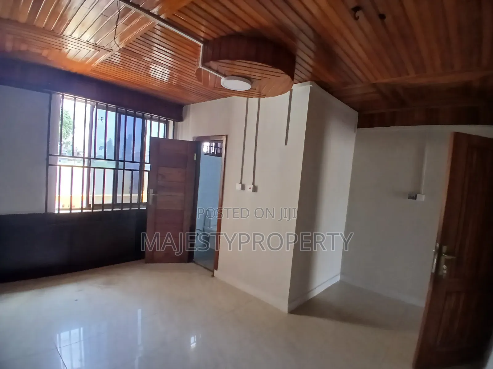 2bdrm Apartment in Okpoegonor, Baatsona Total for rent in Baatsona Total