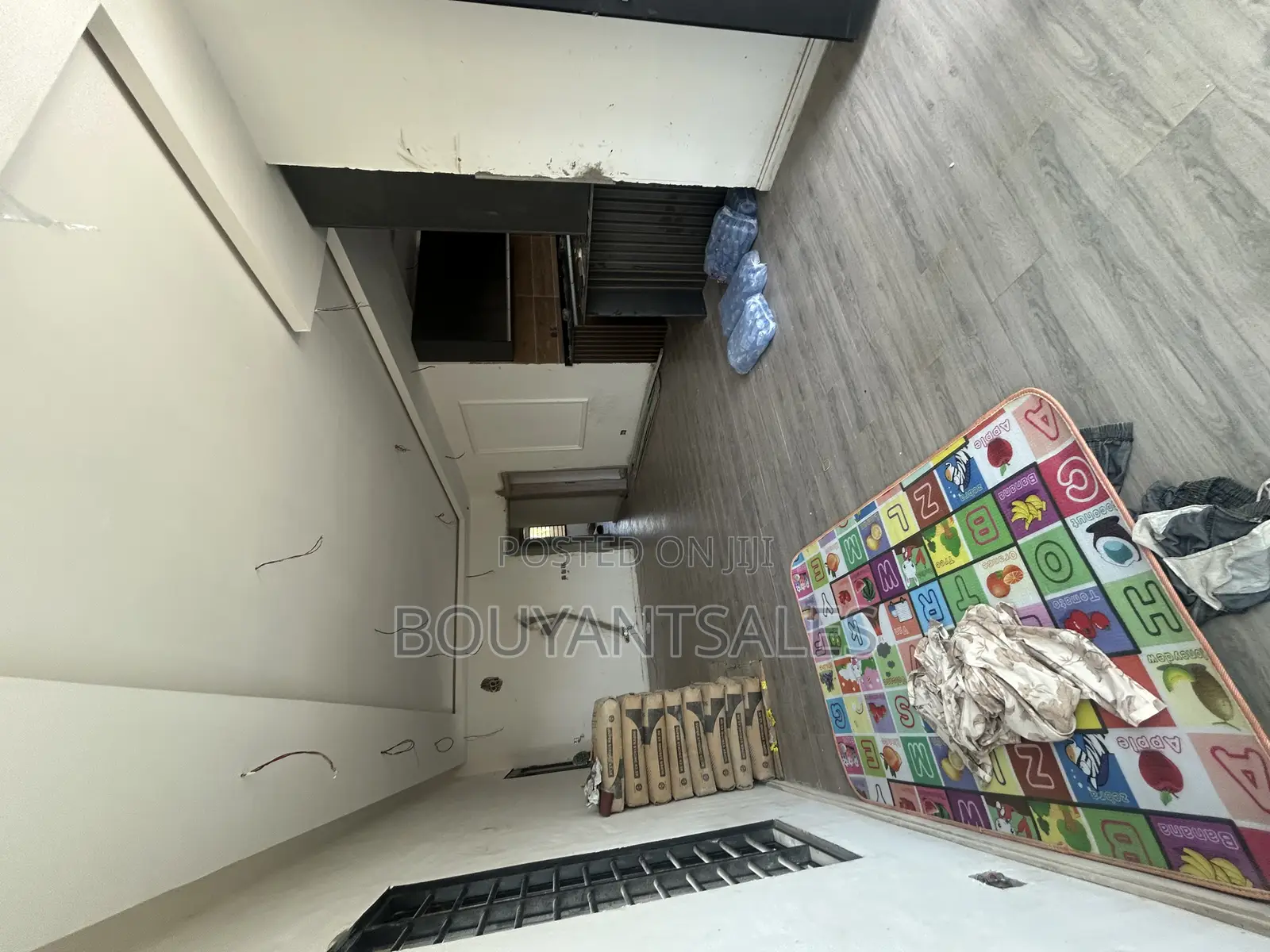 3bdrm House in Old Ashongman for sale in Old Ashomang