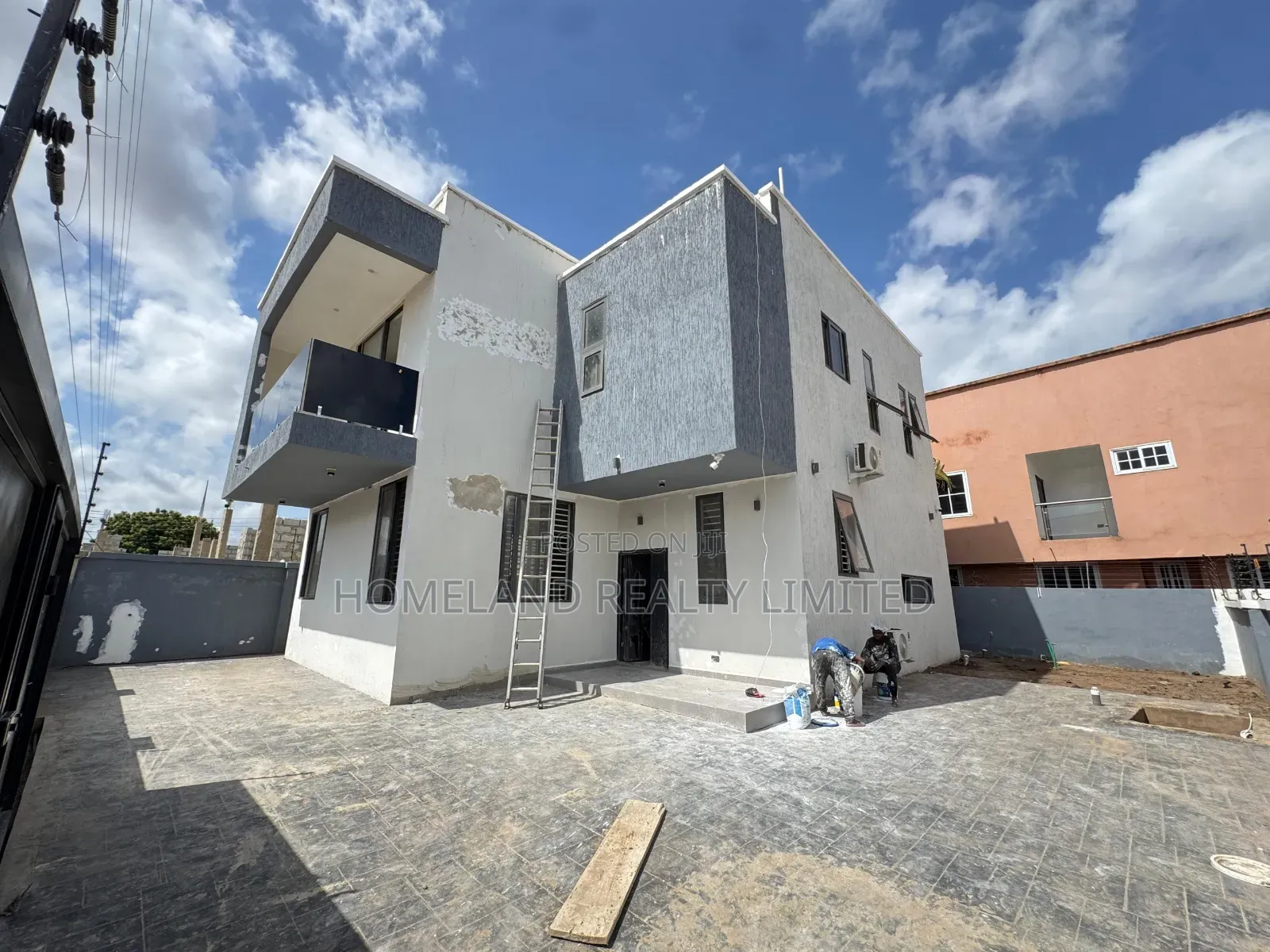 4bdrm Duplex in Davtraco Estate, American House for sale in American House