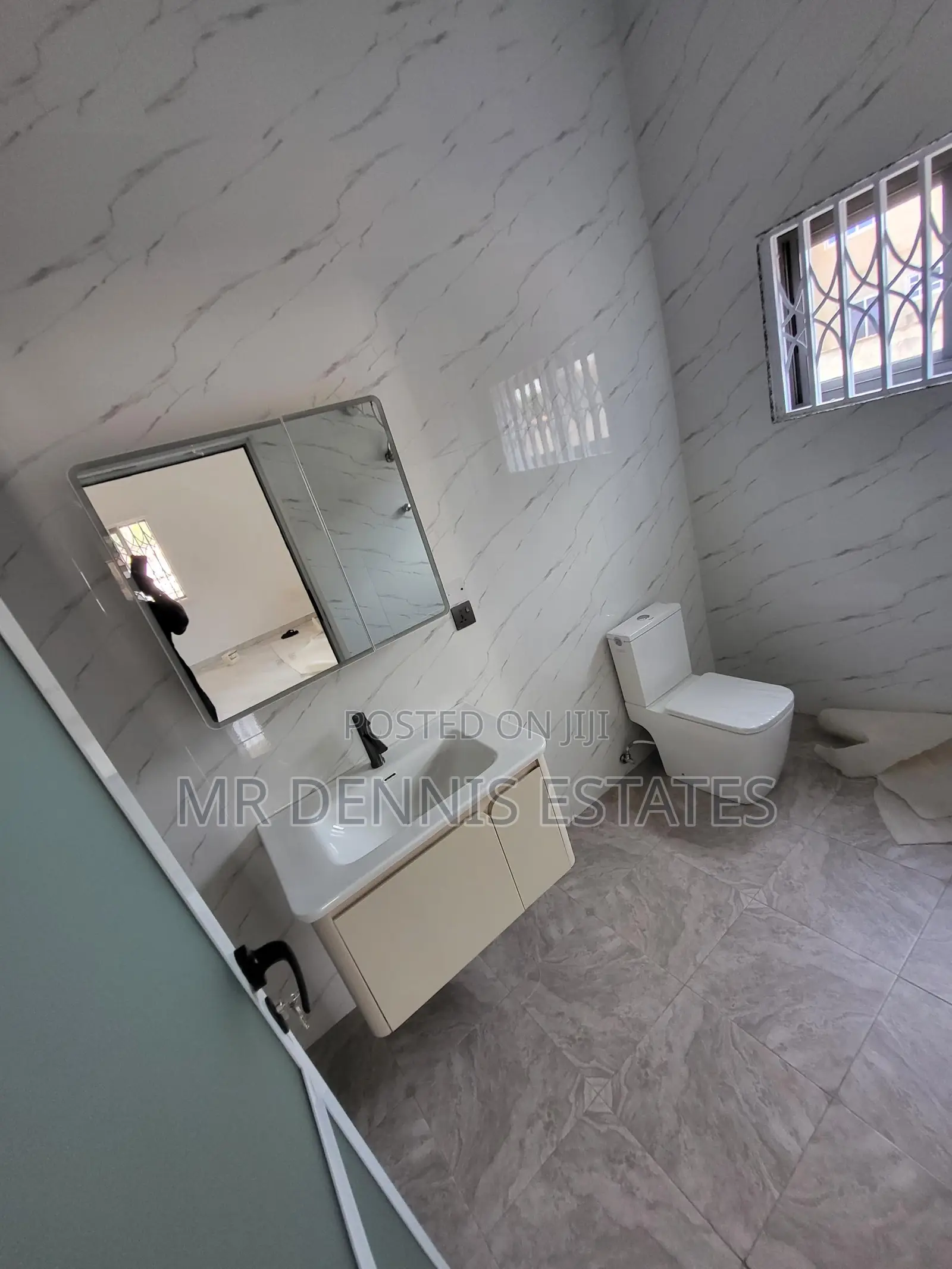 3bdrm House in Mr Dennis Estates, Ola Achool Area for sale in Ola Achool Area
