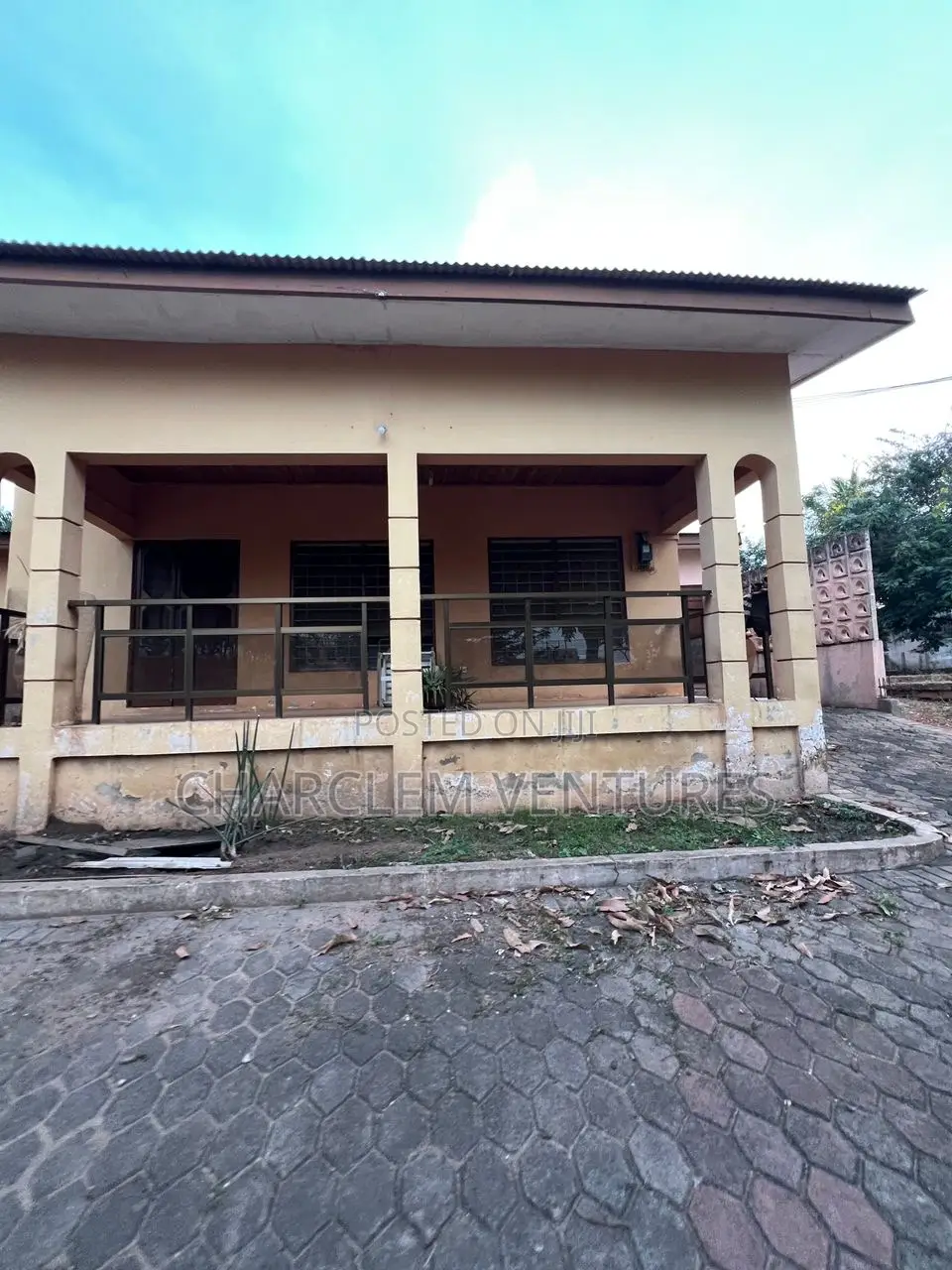 3bdrm House in Charclem Ventures, North Legon for sale in North Legon