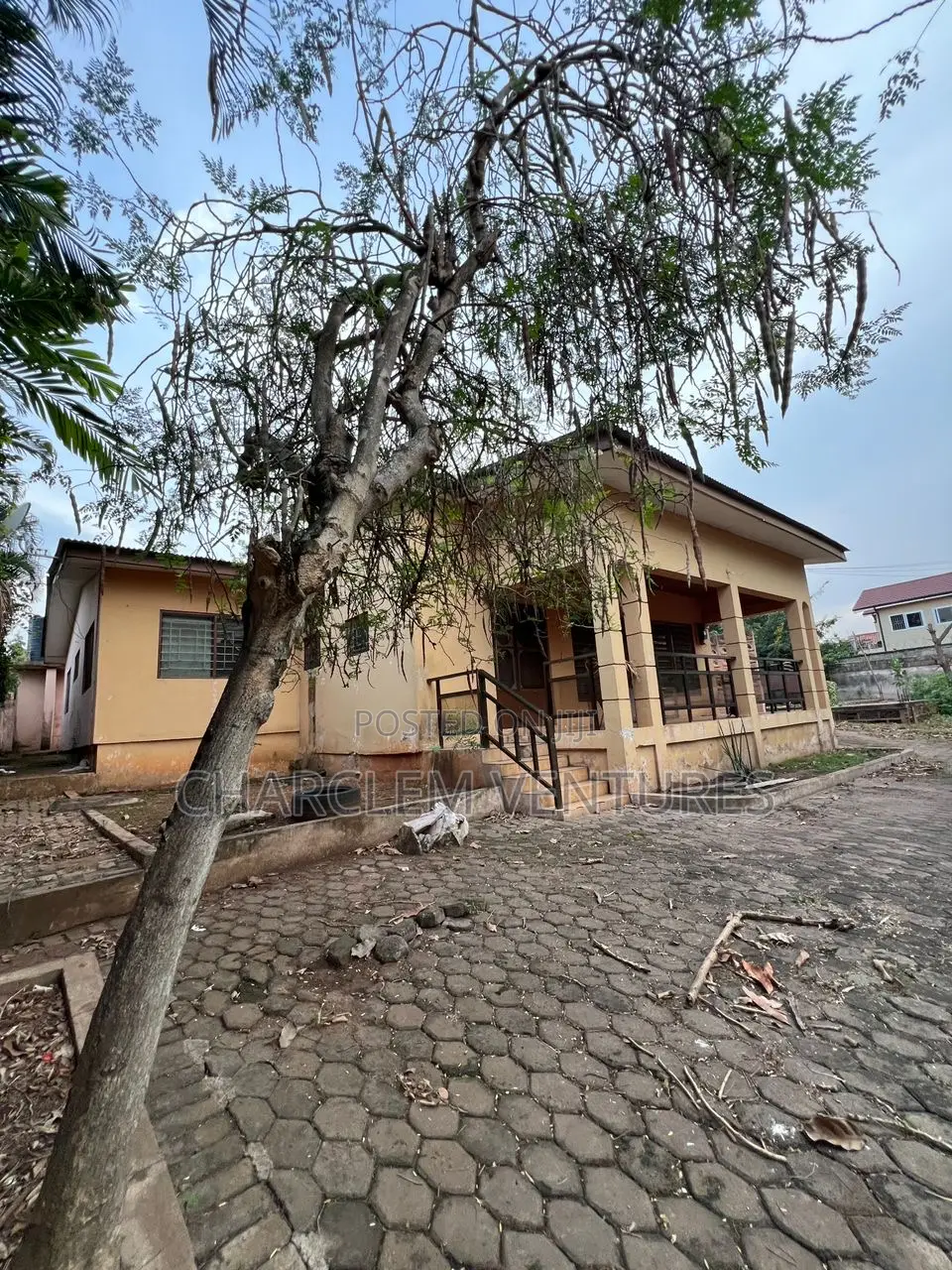 3bdrm House in Charclem Ventures, North Legon for sale in North Legon