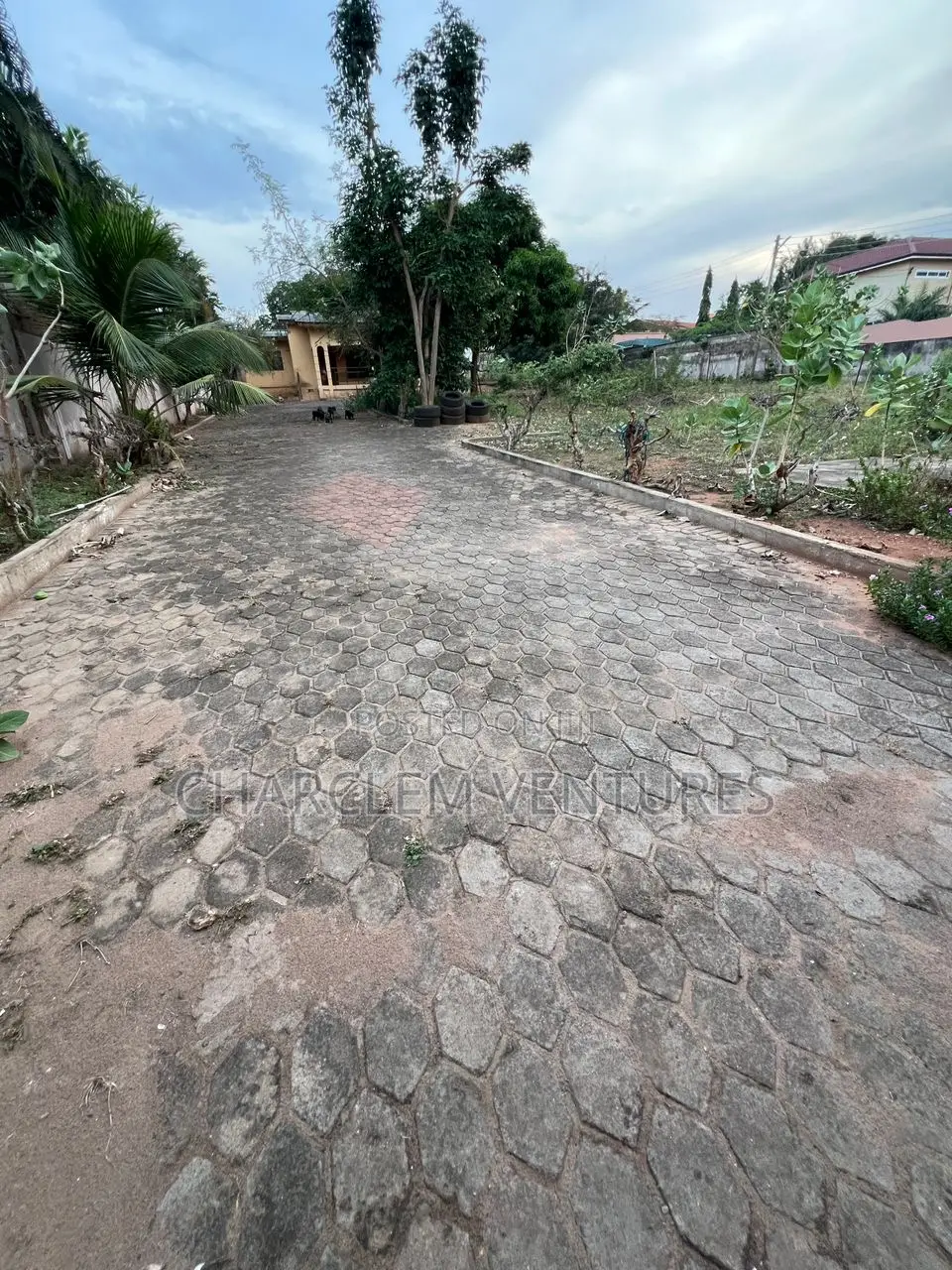3bdrm House in Charclem Ventures, North Legon for sale in North Legon