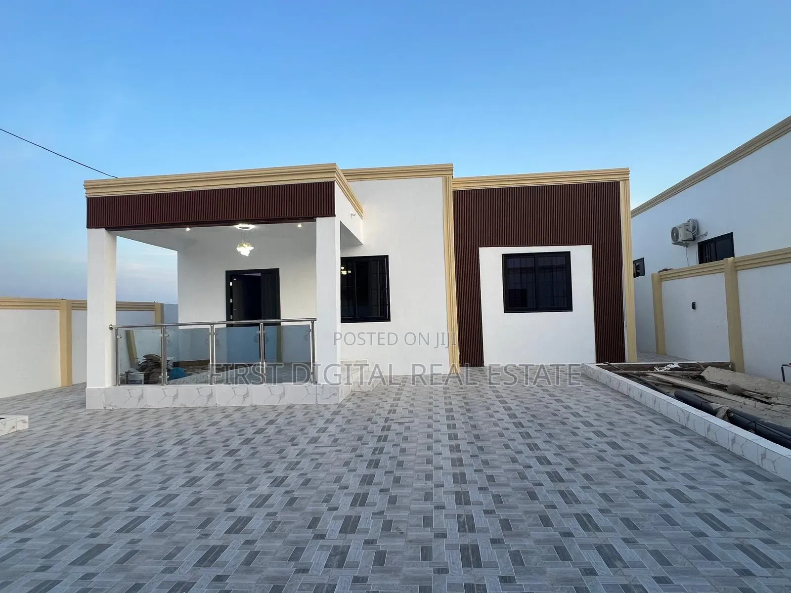 5bdrm House in First Digital Real, ECOMOG for sale in ECOMOG
