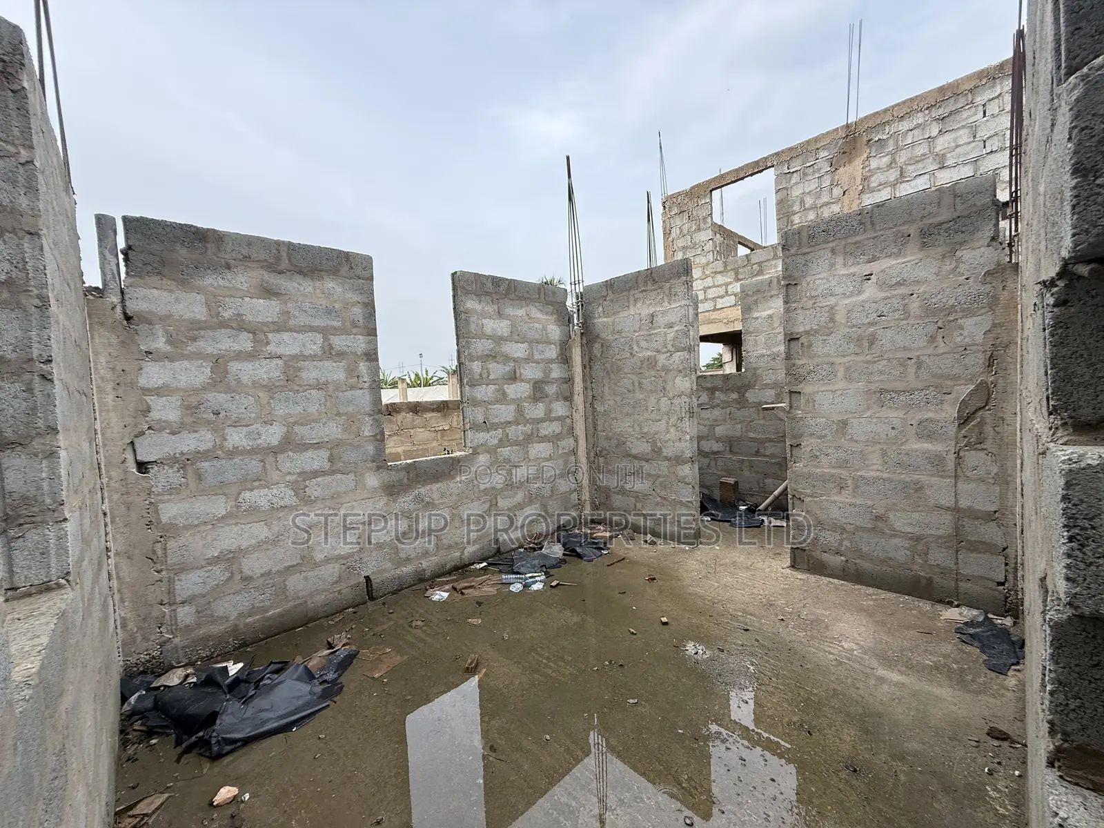 4bdrm House in Adenta, Housing Down for sale in Housing Down