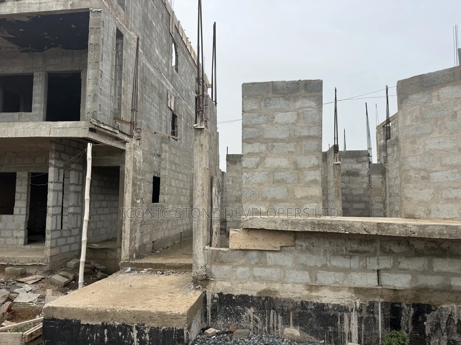 4bdrm House in Adenta, Housing Down for sale in Housing Down