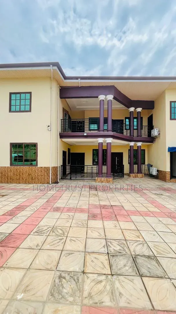 2bdrm Apartment in Pokuase Acp for rent in Pokuase
