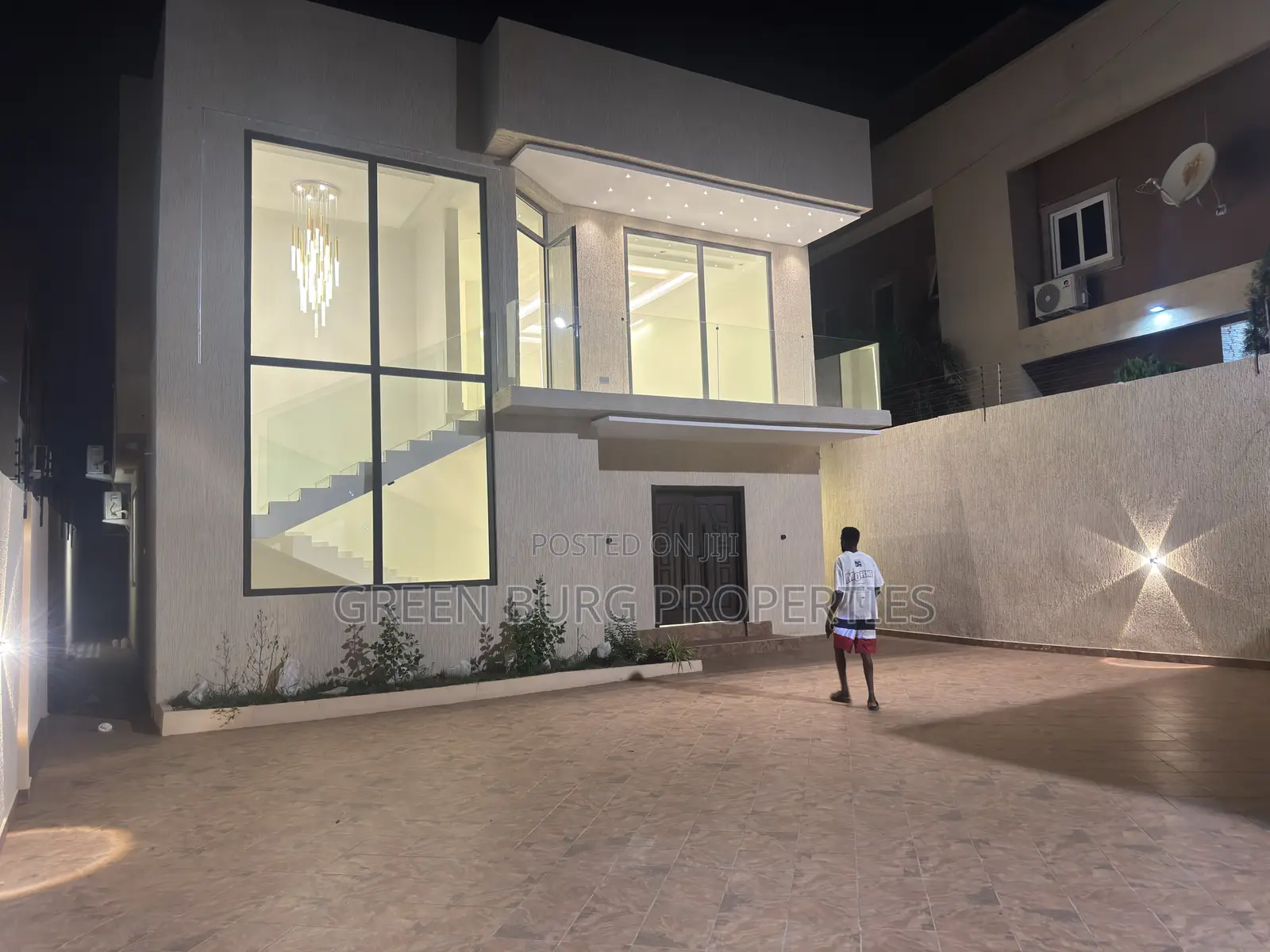 4bdrm House in Green, East Legon for sale in East Legon