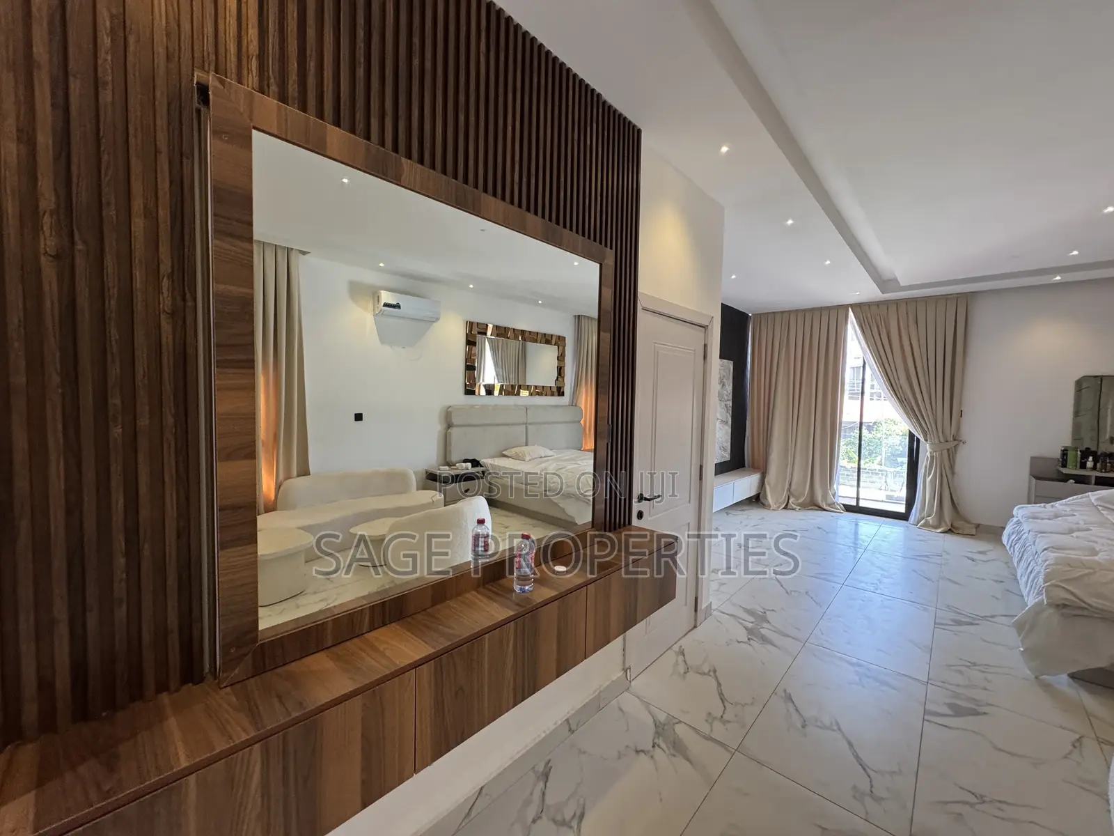 Furnished 4bdrm Duplex in Little Roses Area for rent in Little Roses Area