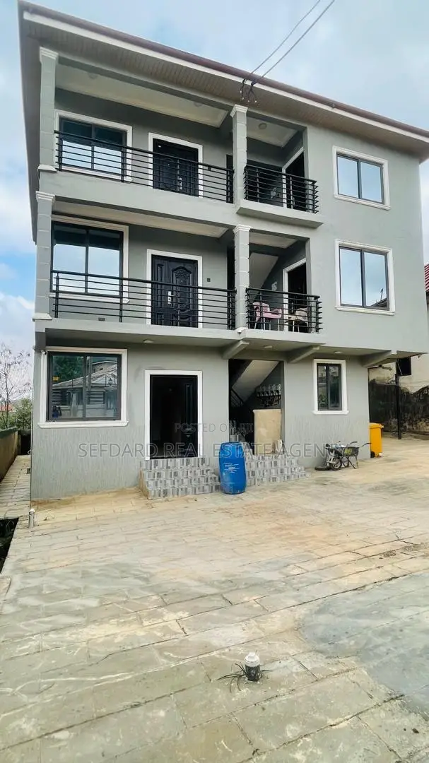 2bdrm Apartment in Sefdard Properties, Pokuase for rent in Pokuase