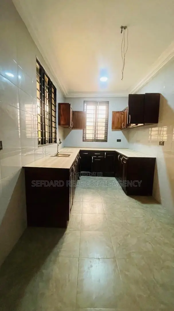 2bdrm Apartment in Sefdard Properties, Pokuase for rent in Pokuase