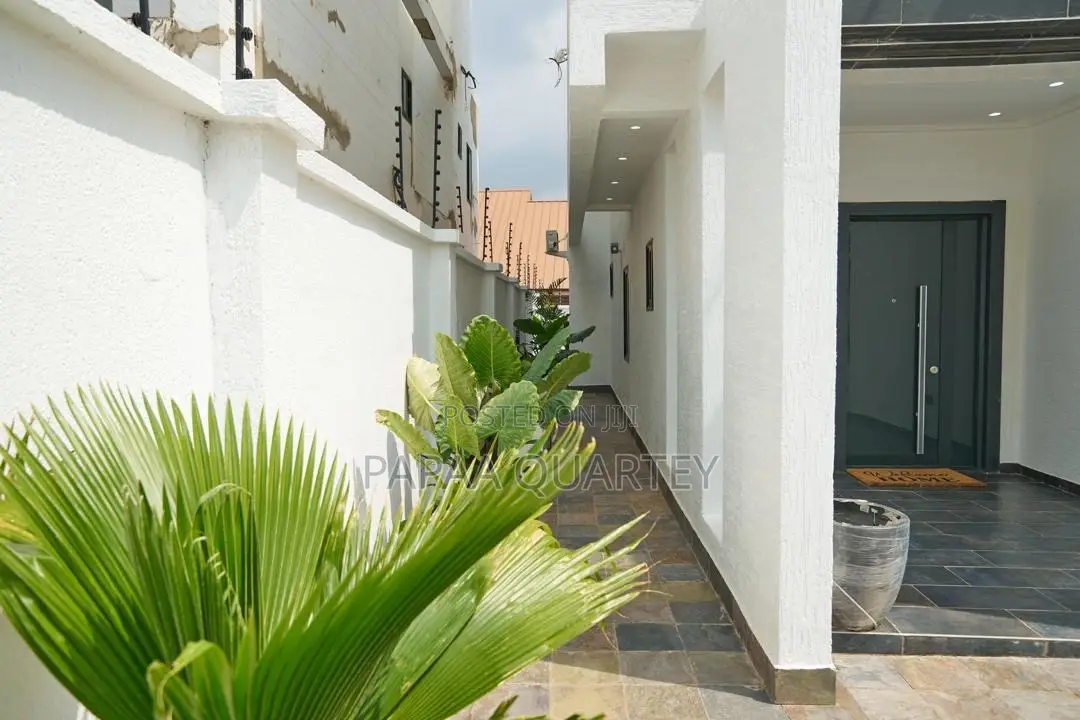4bdrm House in East Legon for sale in East Legon