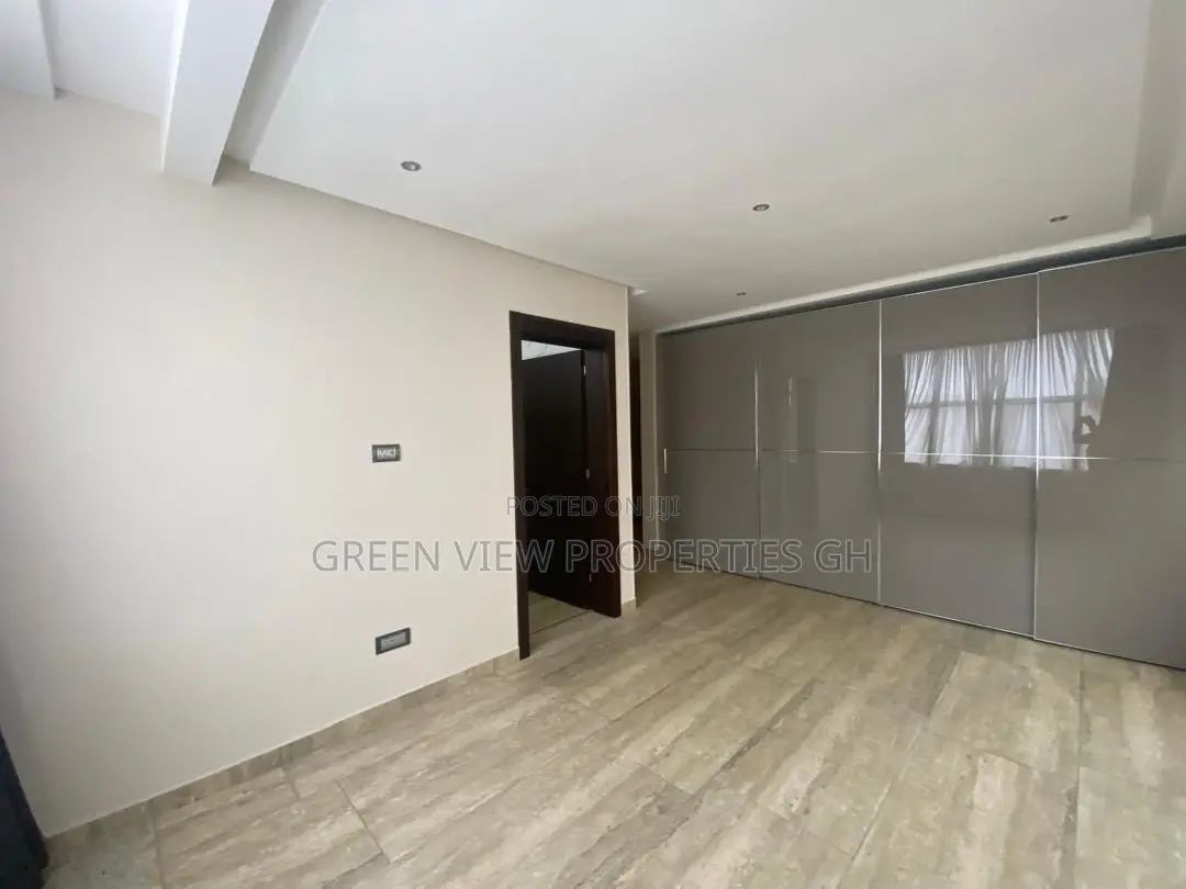 4bdrm Duplex in East Legon for rent in East Legon