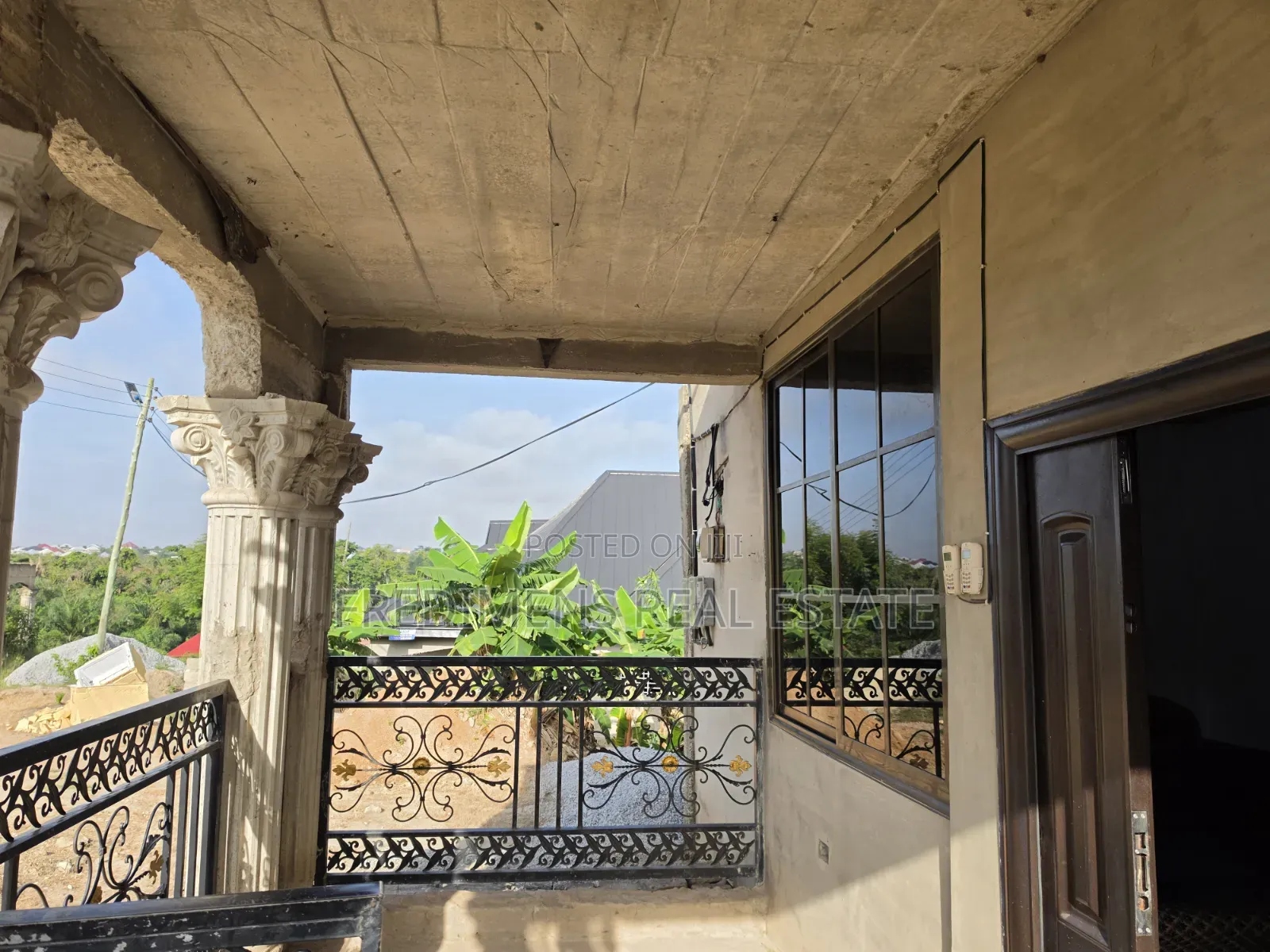 4bdrm Apartment in Fredimens Real, Afigya-Kwabre for sale in Afigya-Kwabre