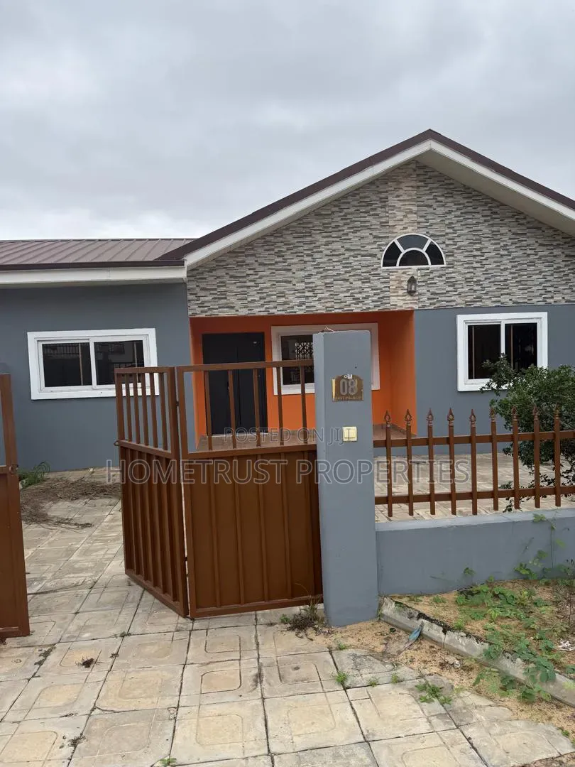 2bdrm House in Oyarifa, Owusu Ansah for sale in Owusu Ansah