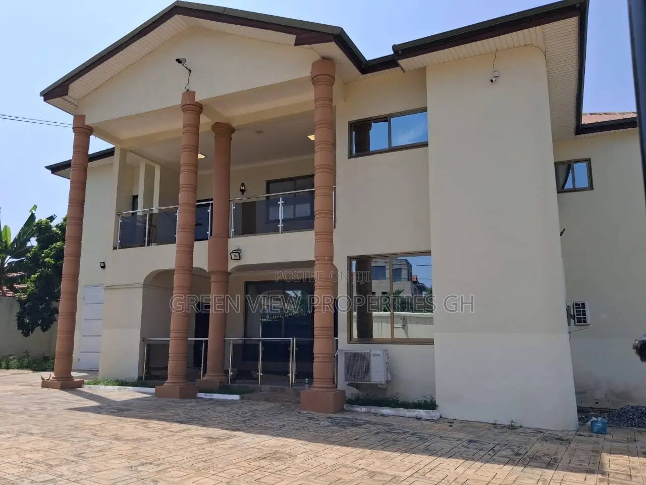 6bdrm Mansion in East Legon for rent in East Legon