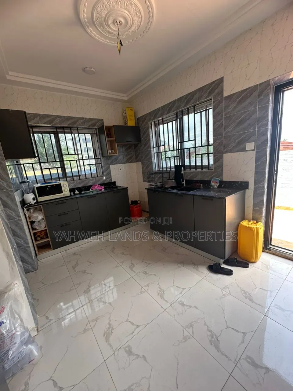 3bdrm House in Baatsona Total for rent in Baatsona Total