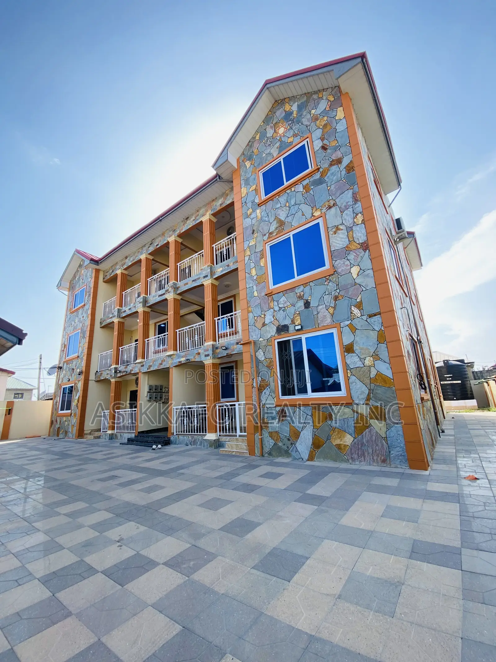 2bdrm Apartment in Baatsona, Spintex for rent in Spintex