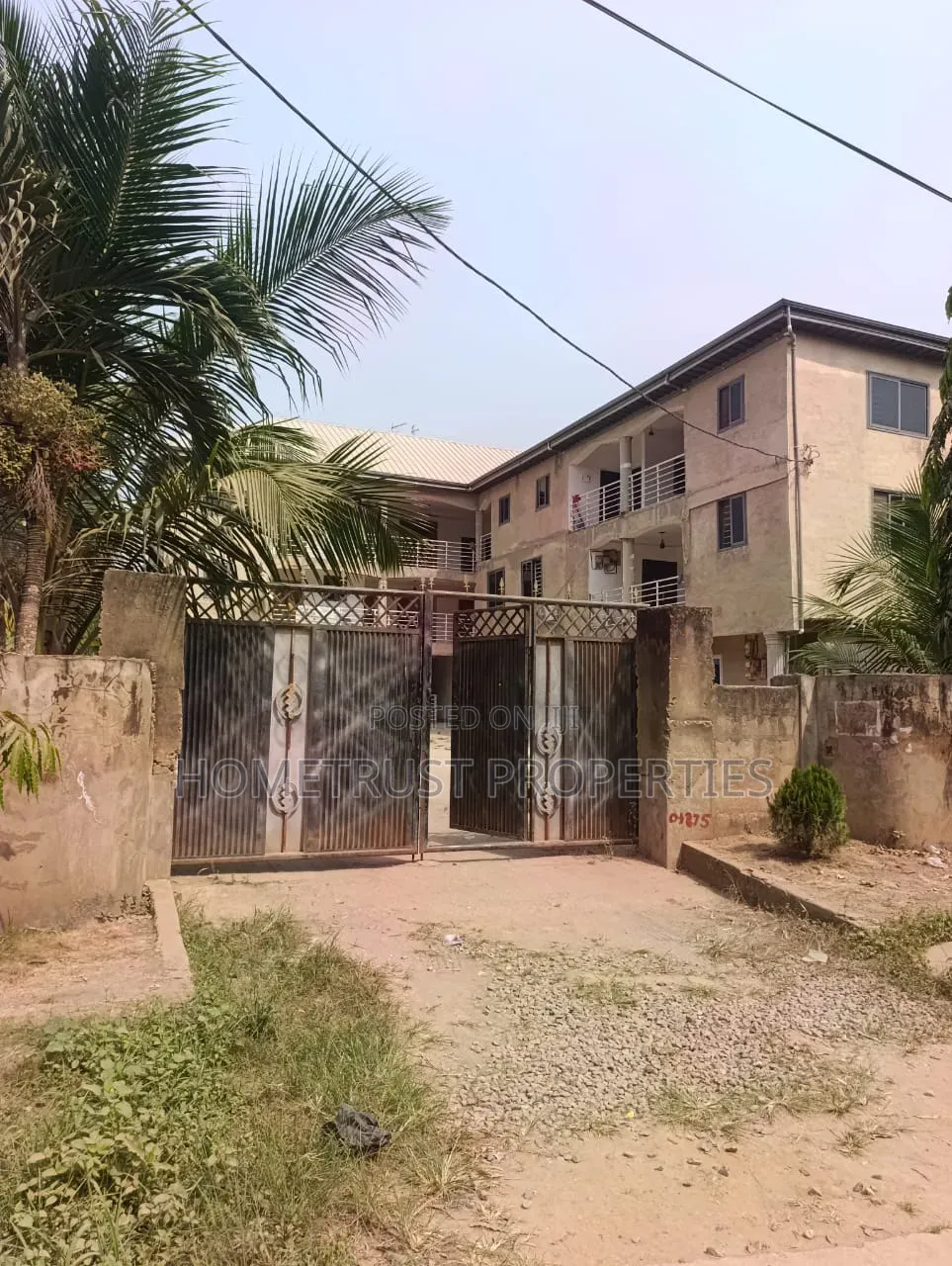 20bdrm Apartment in Amasaman Doboro for sale in Amasaman