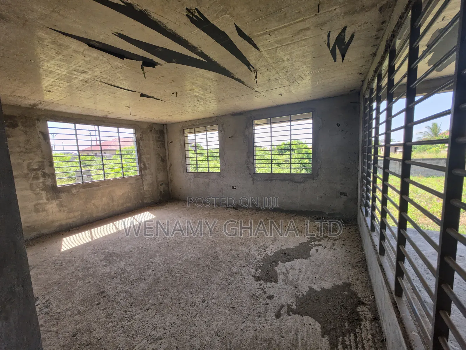 6bdrm House in Gbetsile, Community 25 for sale in Community 25