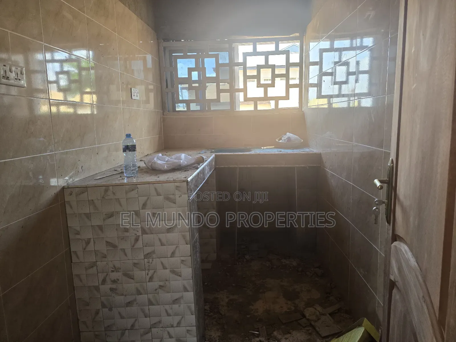 Mini Flat in Tanoso, Kumasi Metropolitan for rent in Kumasi Metropolitan