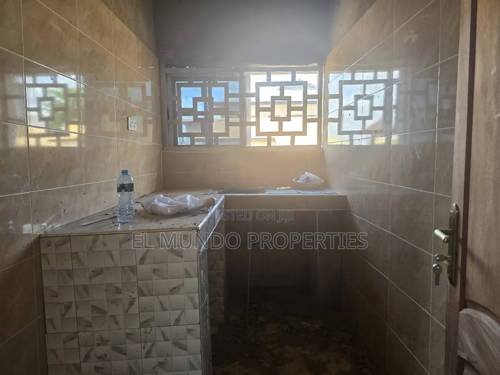Mini Flat in Tanoso, Kumasi Metropolitan for rent in Kumasi Metropolitan